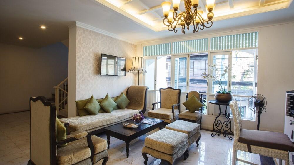 B2 Riverside Colonial Hotel Τσιάνγκ Μάι Εξωτερικό φωτογραφία