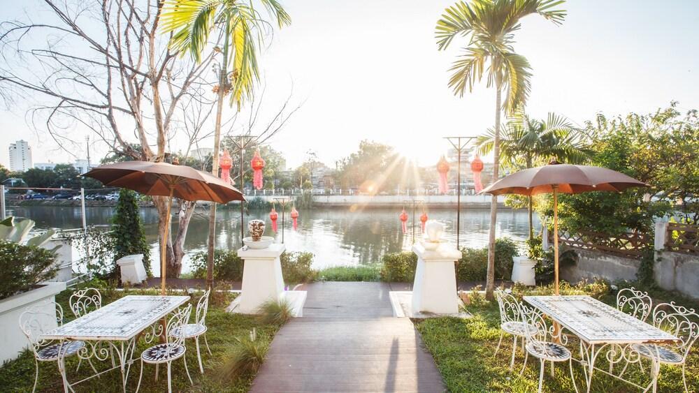 B2 Riverside Colonial Hotel Τσιάνγκ Μάι Εξωτερικό φωτογραφία