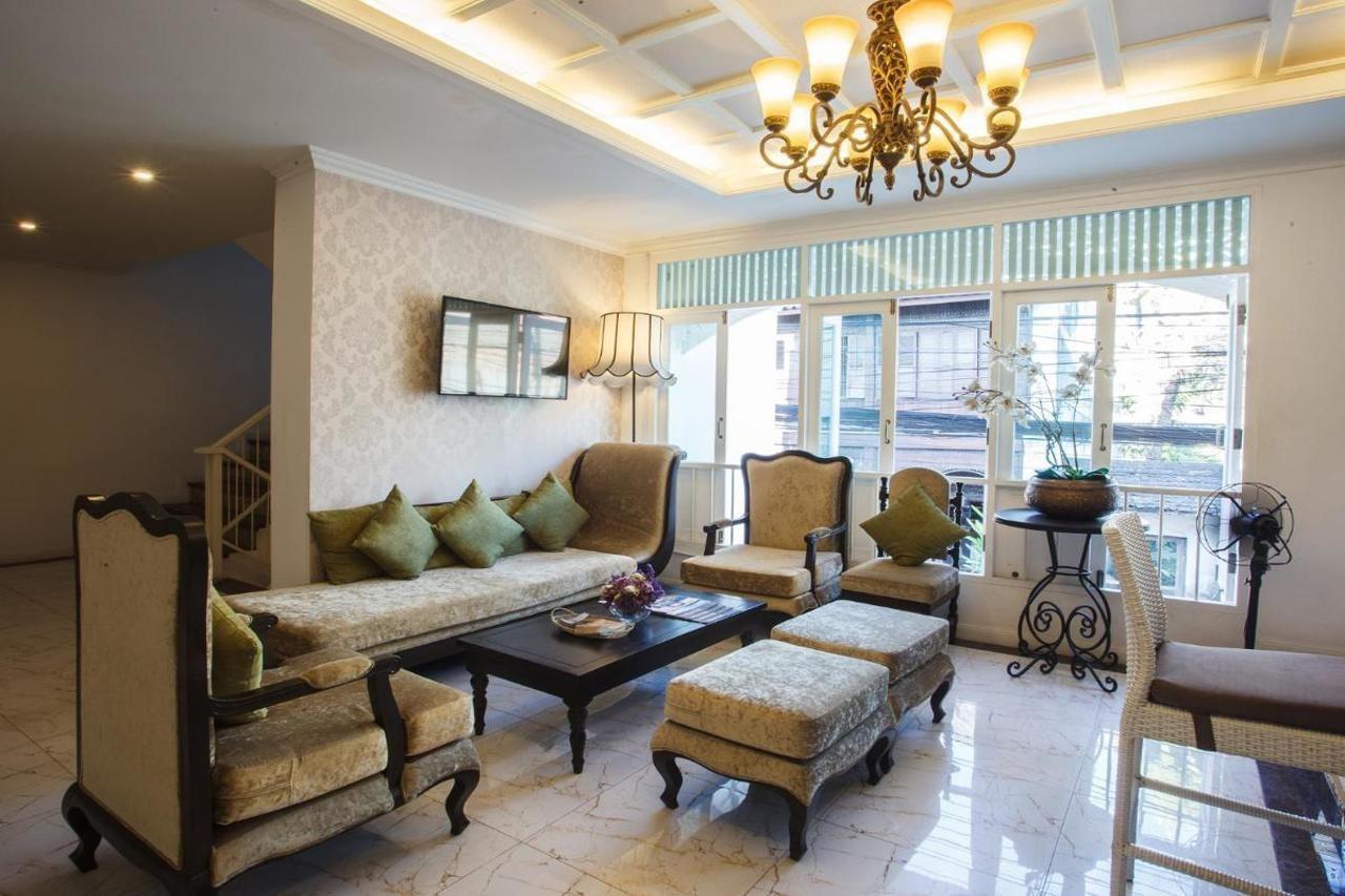 B2 Riverside Colonial Hotel Τσιάνγκ Μάι Εξωτερικό φωτογραφία
